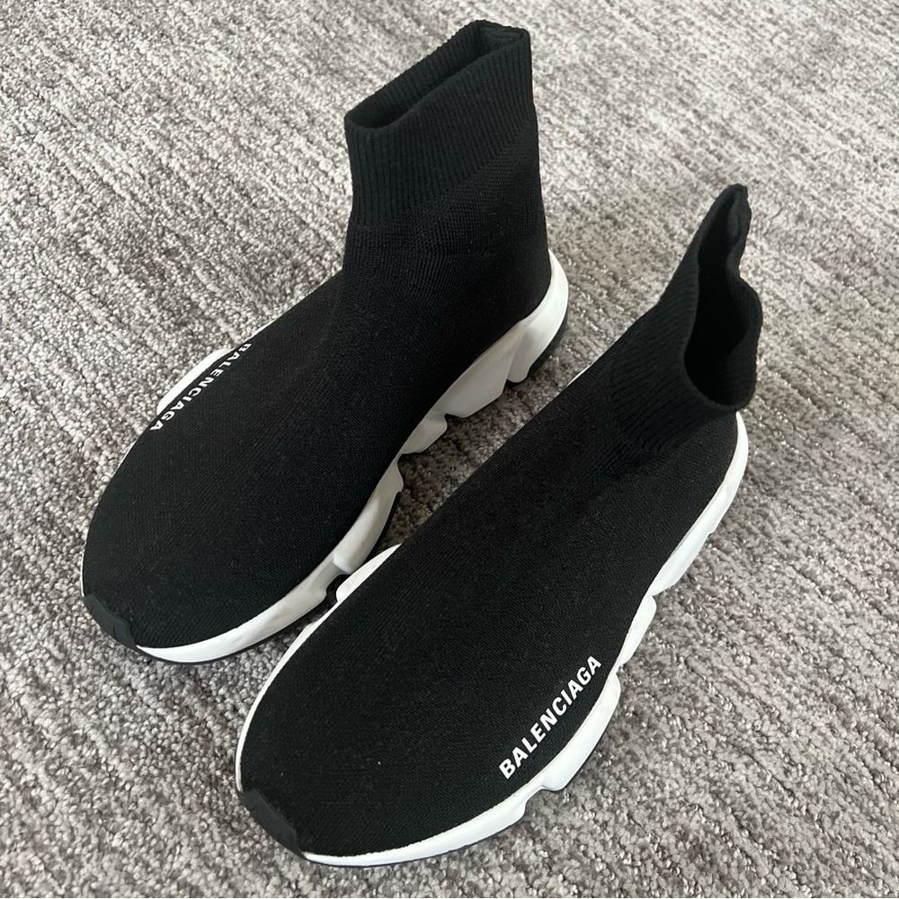 Balenciaga size 35, worn once like new